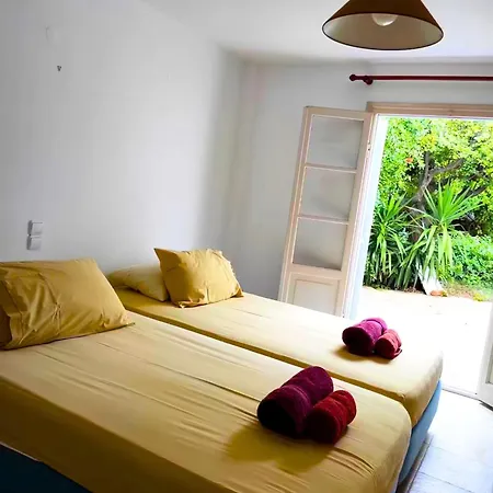 Sia Premium Platis Gialos (Sifnos)